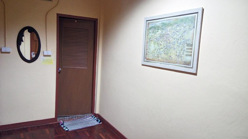 Pm Guesthouse Чиангмай Экстерьер фото