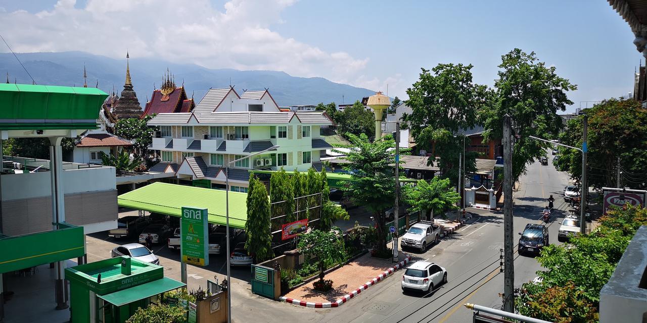 Pm Guesthouse Чиангмай Экстерьер фото